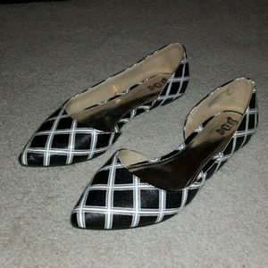 Cute White on Black Flats